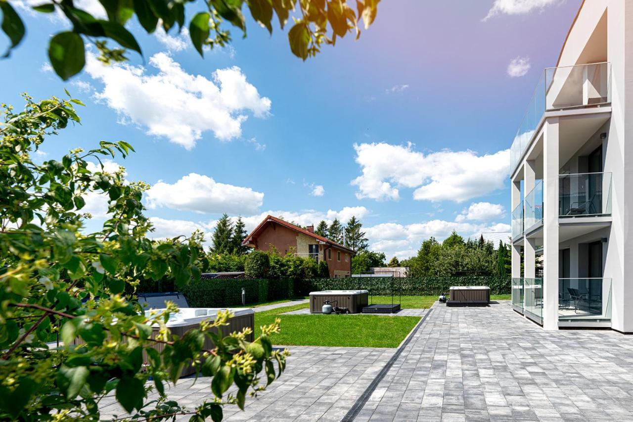 Apartamenty Prestige Mielno-Unieście Exterior foto